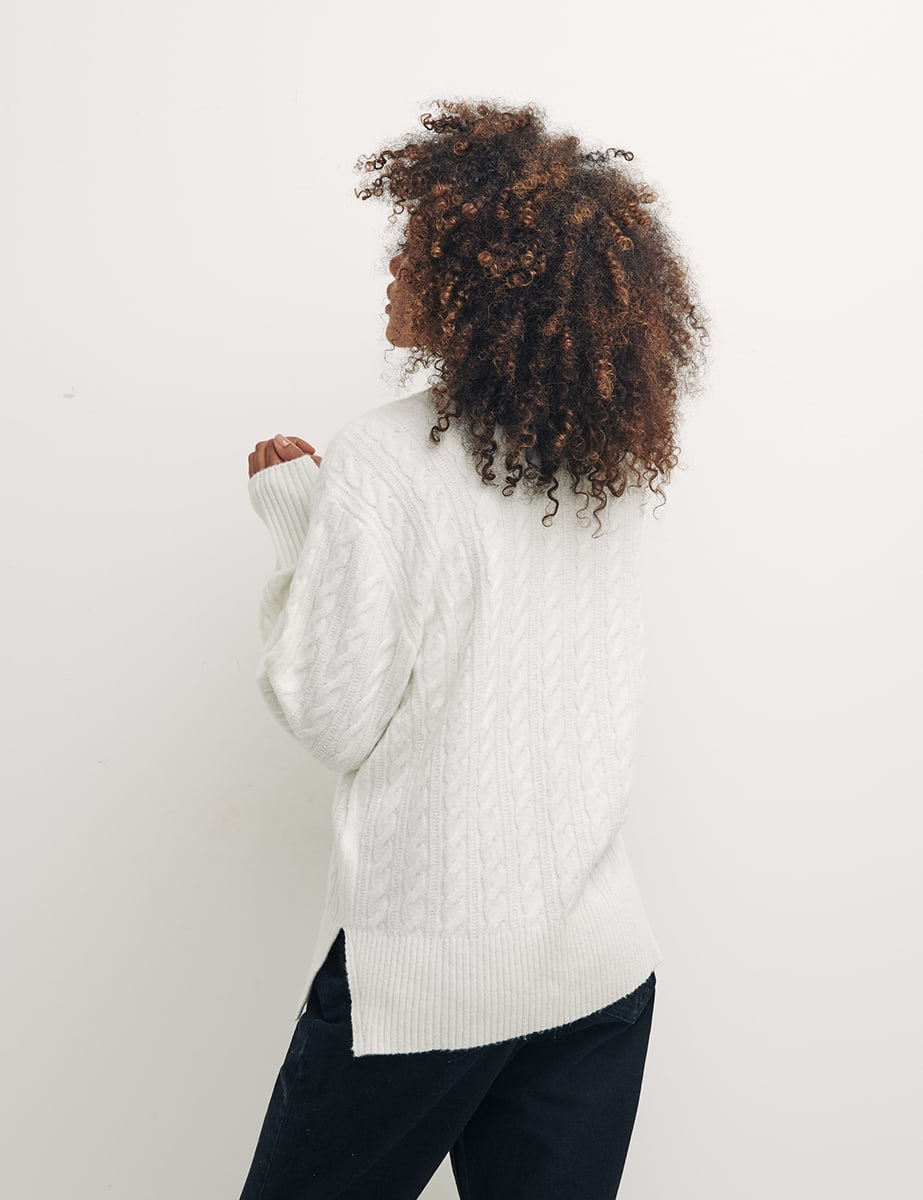 Cream Boyfriend Cable Stitch V Neck Jumper