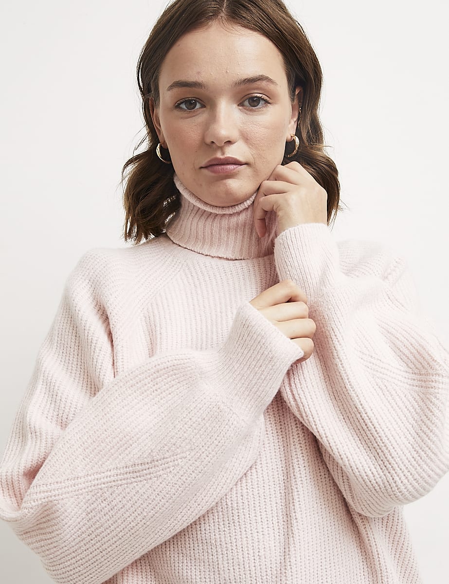 Dusky Pink Meet the Jeans Raglan Move On Jumper