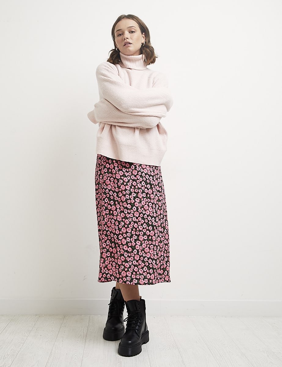 Dusky Pink Meet the Jeans Raglan Move On Jumper