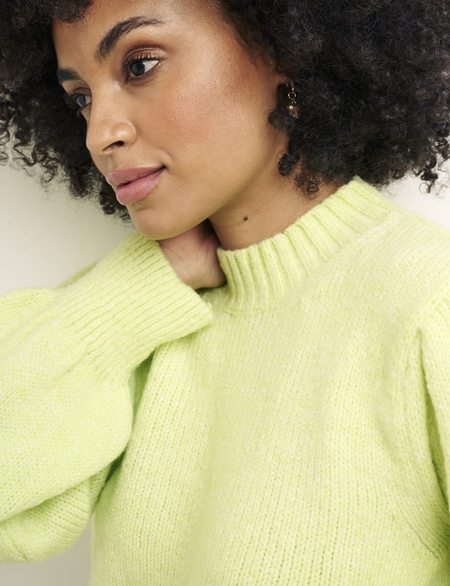 Green Lofty Crew Neck Jumper