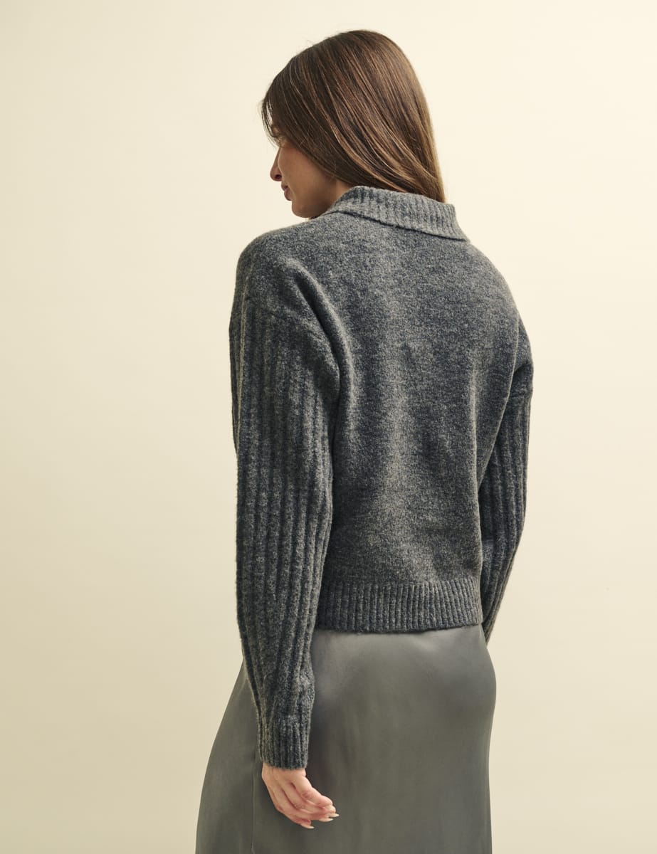 Grey Collared Knitted Cardigan