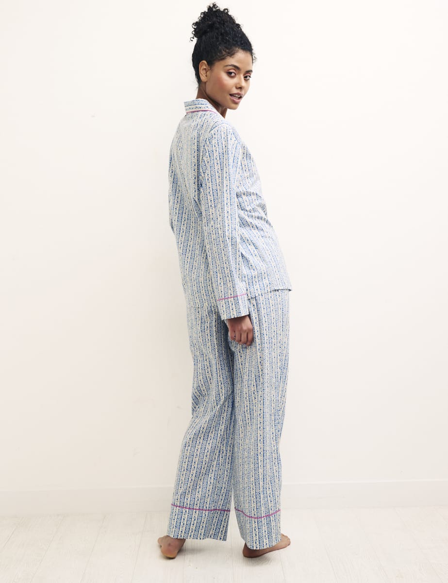 Blue Floral Long Sleeve Revere Pyjamas