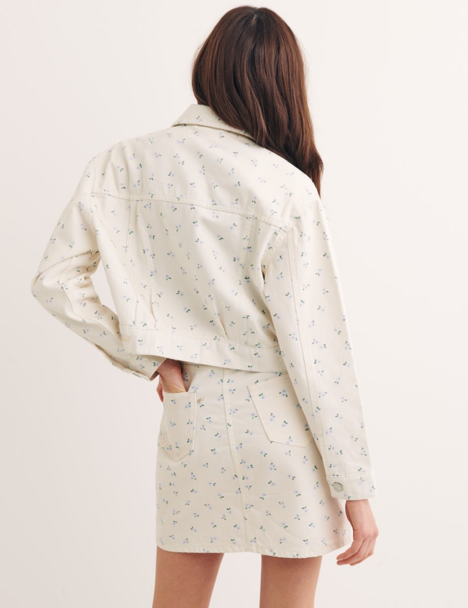 Cream Floral Cropped Printed Jacket