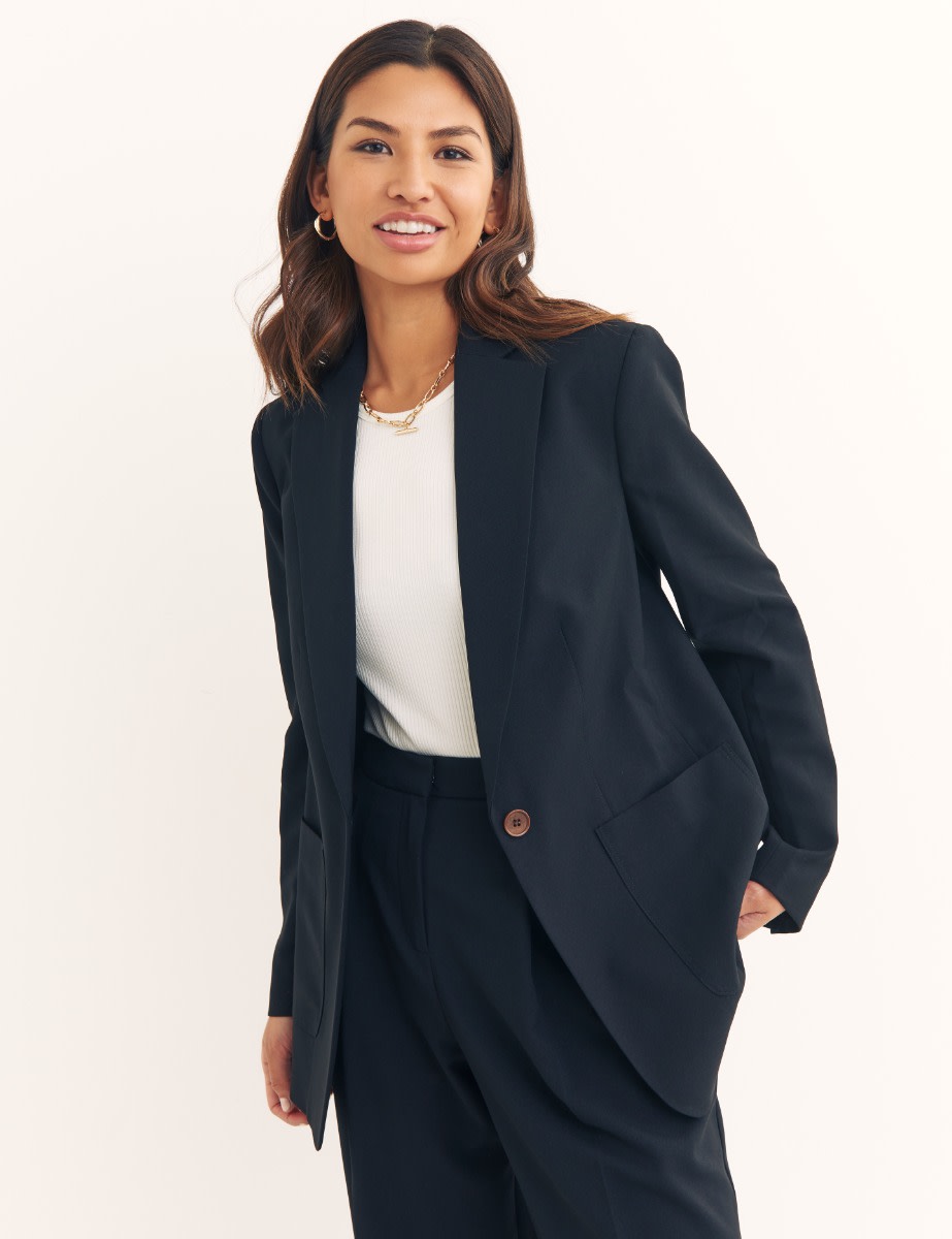 Black Tailored Bonnie Blazer