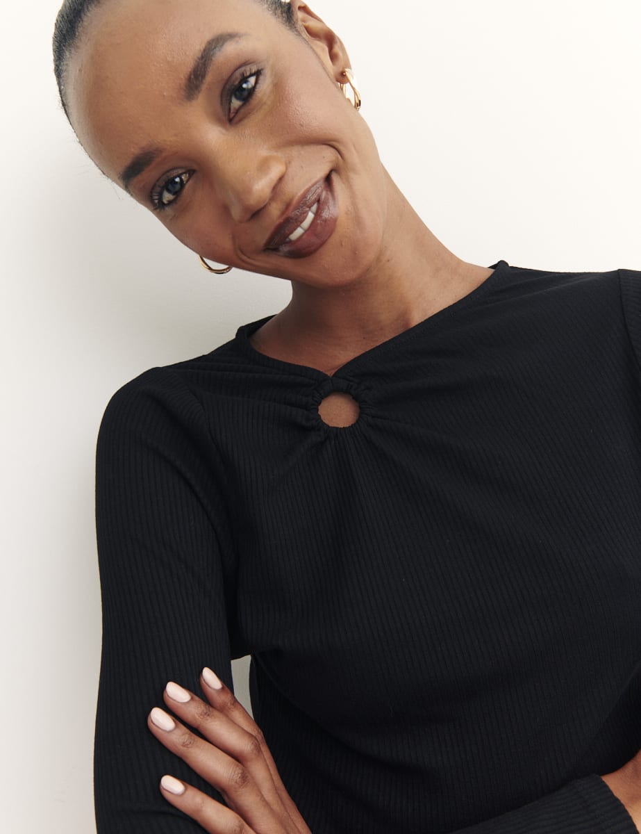 Black Rosetta Long Sleeve Ring Detail Top