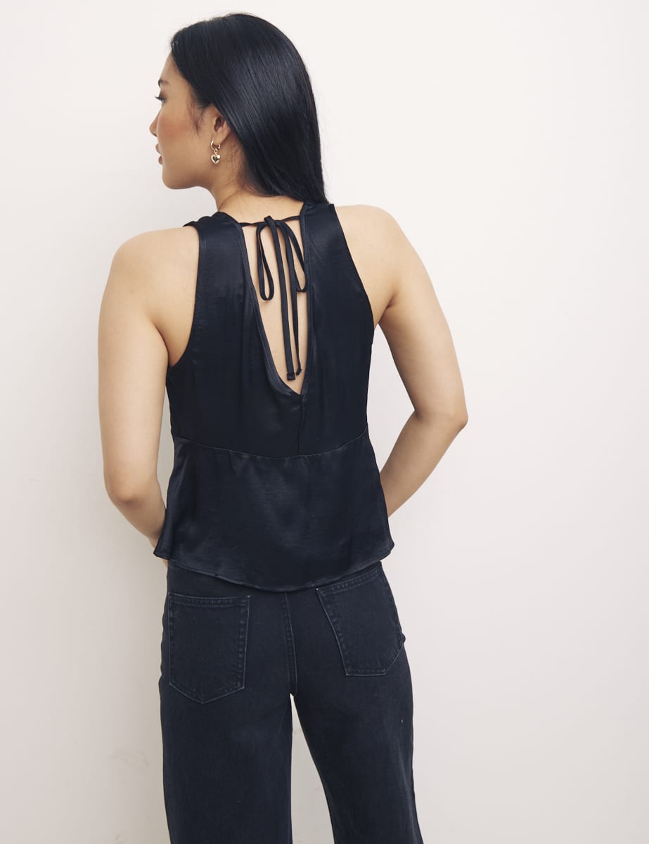 Black Helena Cami