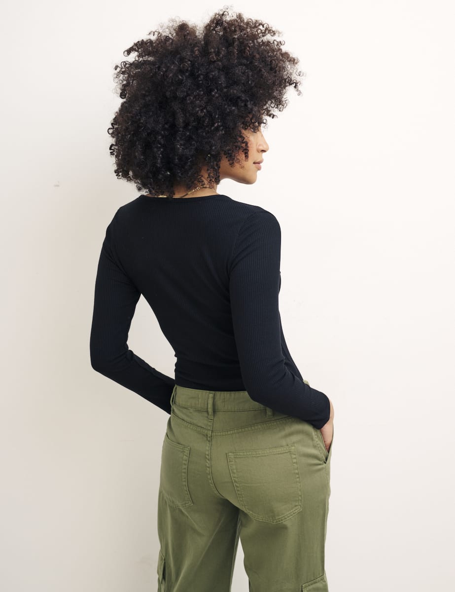 Black Long Sleeve Carson Body