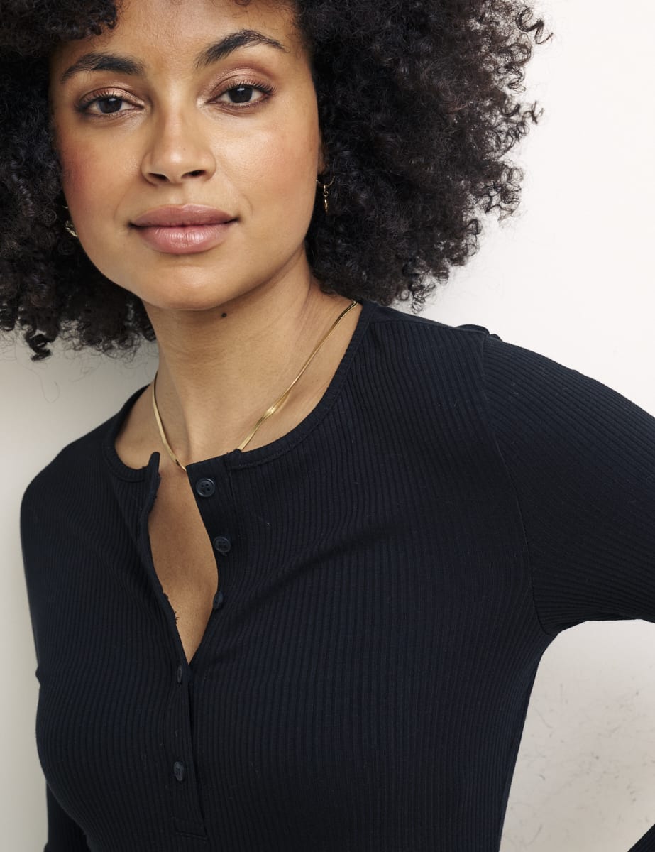 Black Long Sleeve Carson Body