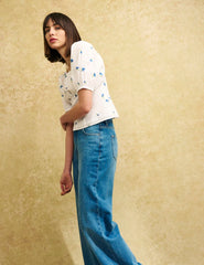 White Blueberry Embroidered Puff Sleeve Top