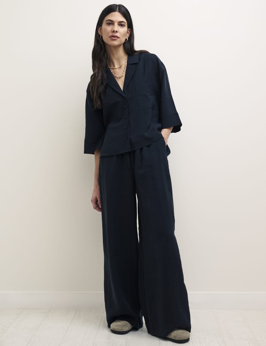 Black Oversized Boxy Shirt